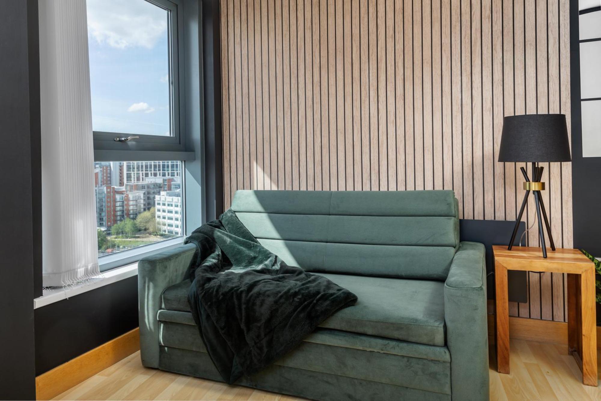 Large Central Penthouse In Leeds ลีดส์ ภายนอก รูปภาพ