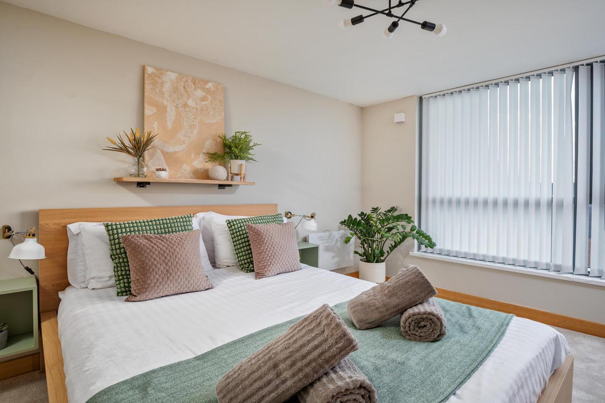 Large Central Penthouse In Leeds ลีดส์ ภายนอก รูปภาพ